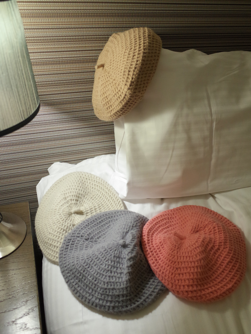 Camille Claudel waffle knitted beret