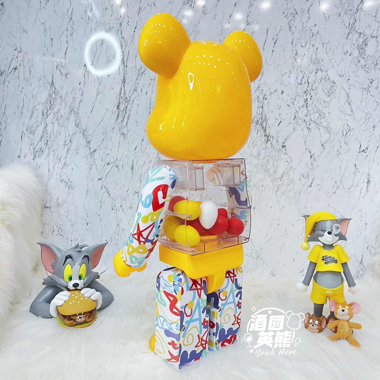 BE@RBRICK｜澳門限定UM金蛋千秋1000% UM JUNIOR MACAU