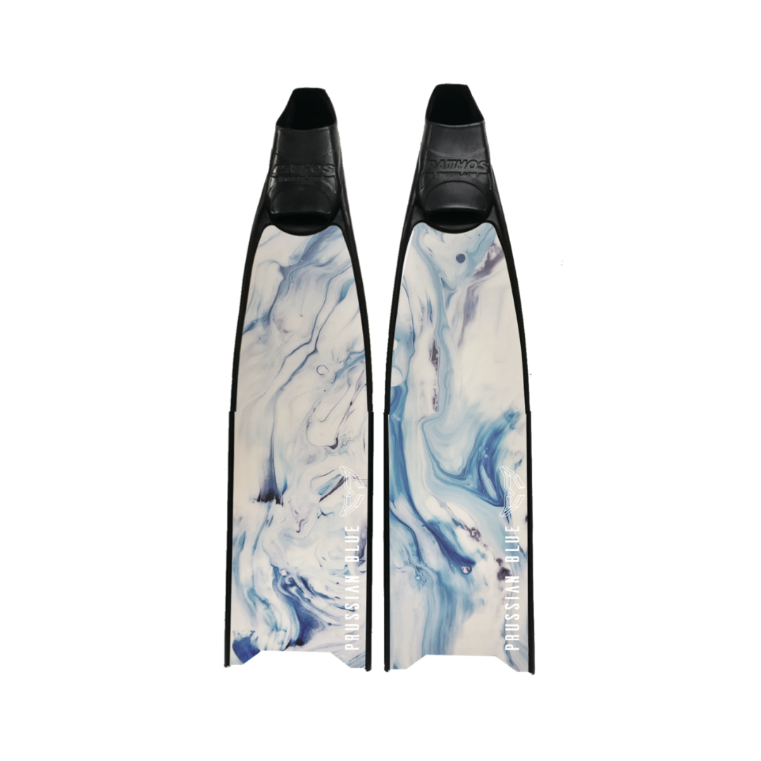 ▲2022 普魯士藍 玻纖彩繪板 融冰