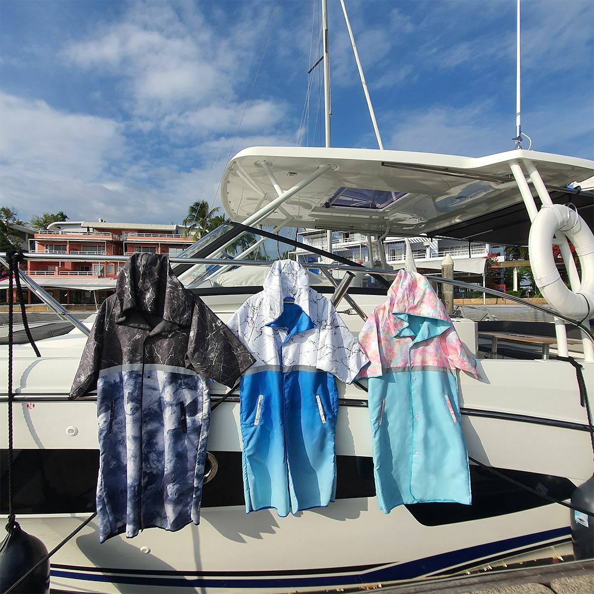 Water Pro 斗篷毛巾衣