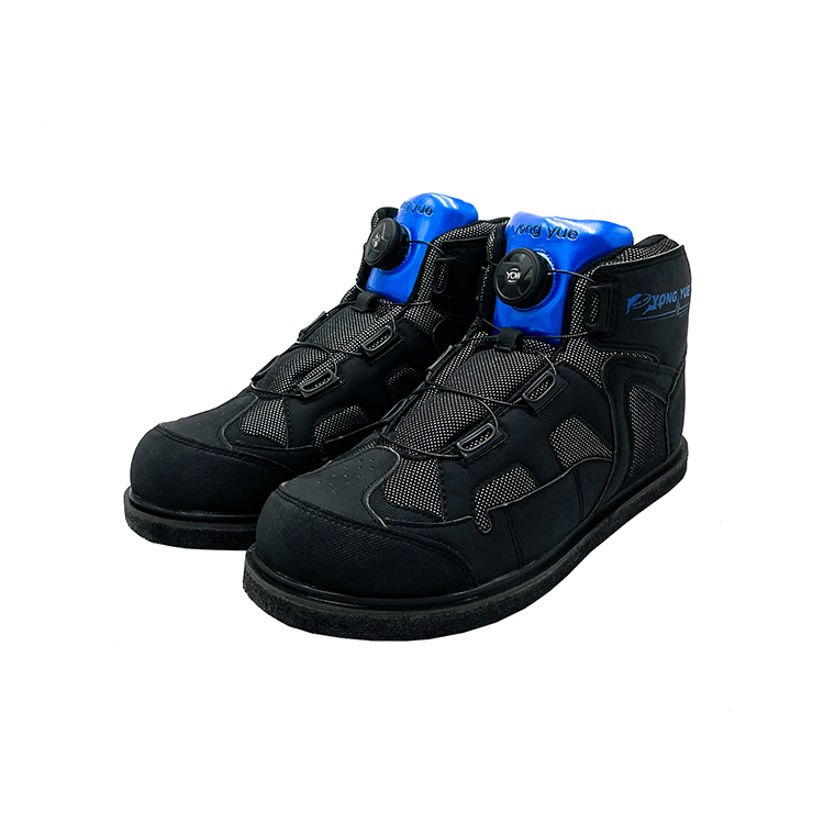 YONGYUE運動型防滑毛氈釘鞋/旋轉鈕釦