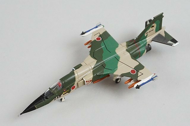 1/200 日本航空自衛隊F-1 第3航空團第8飛行隊(三沢基地) 00-8246