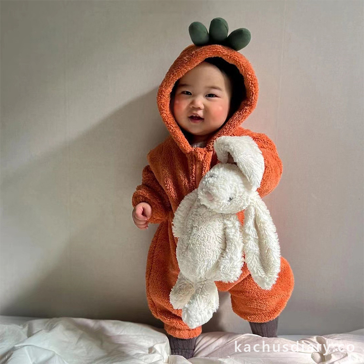 Baby carrot romper