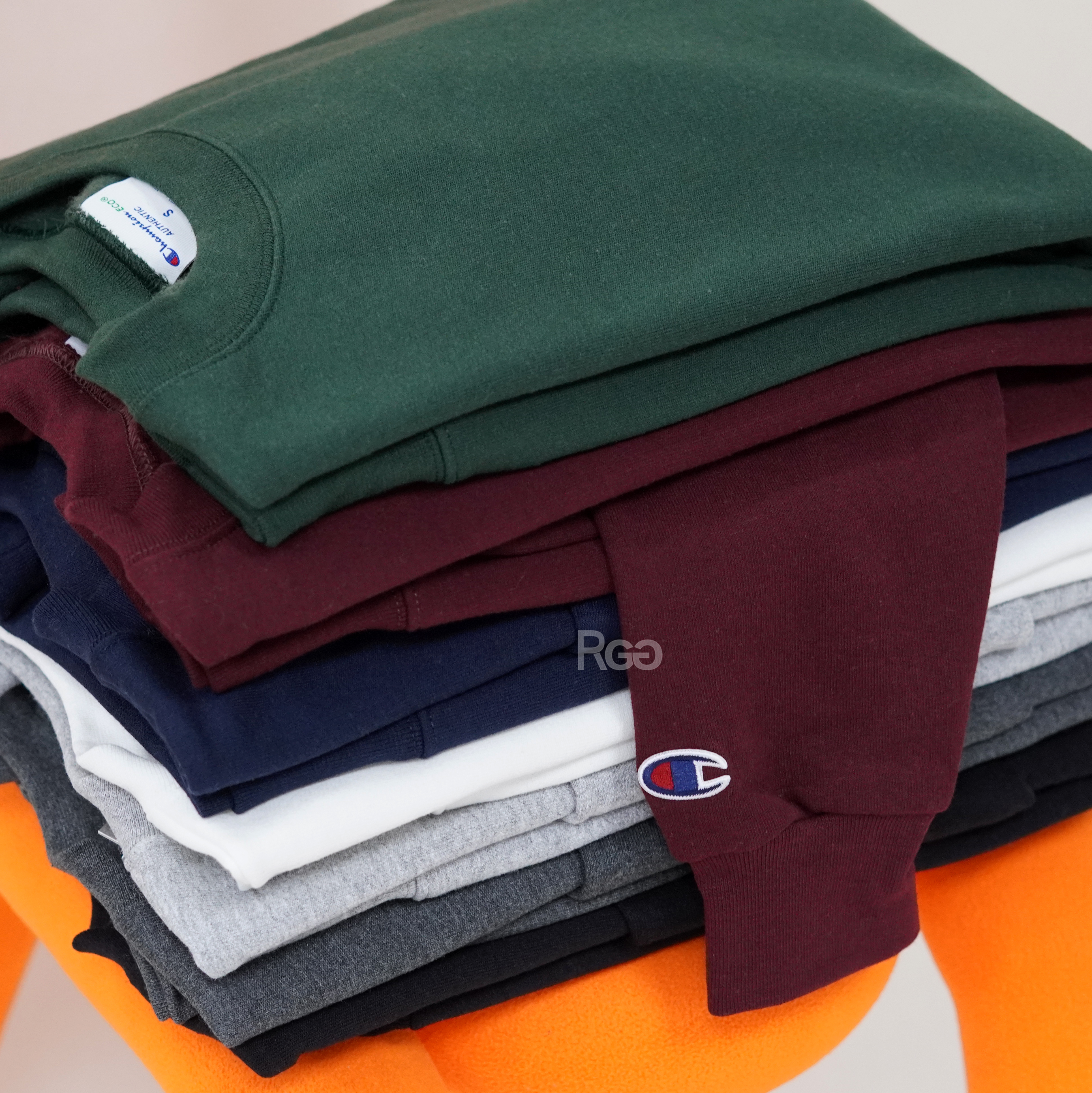 Champion S600 重磅 9.0 OZ 內刷毛大學T