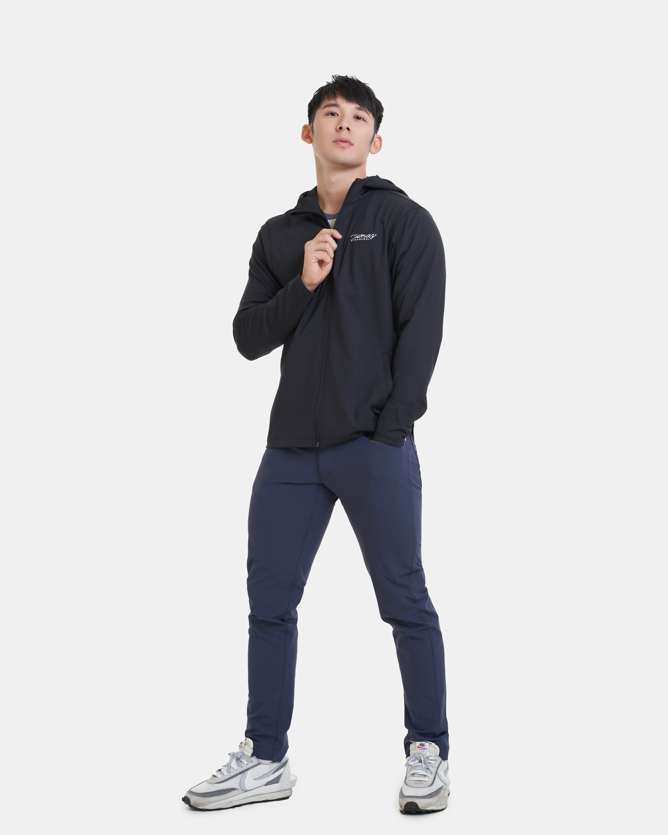 托瑪斯中層連帽男外套（托瑪斯黑）