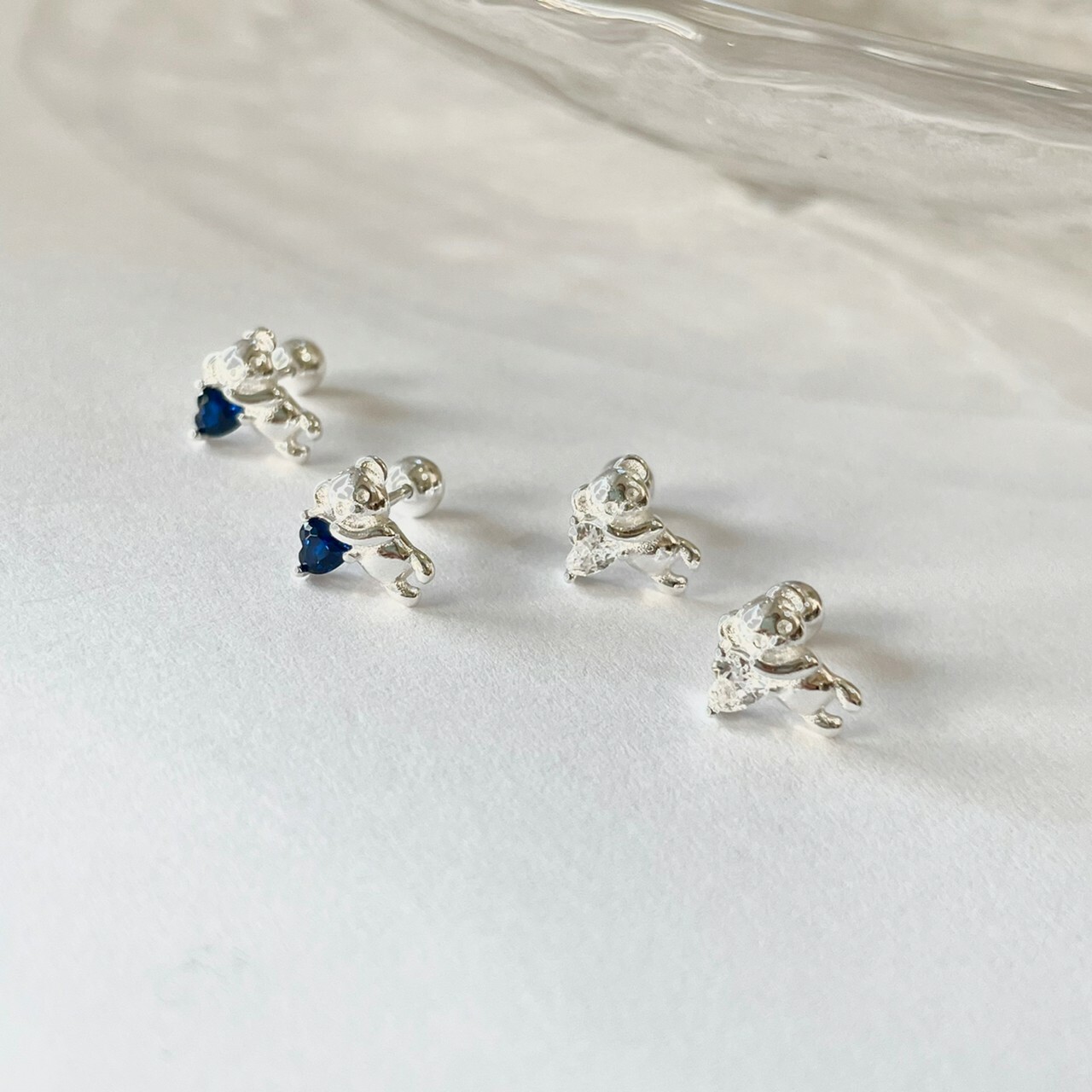 |簡約|摘心心小熊 • 鋯石 • 轉珠耳環 • 純銀耳針 抗敏可碰水 S925