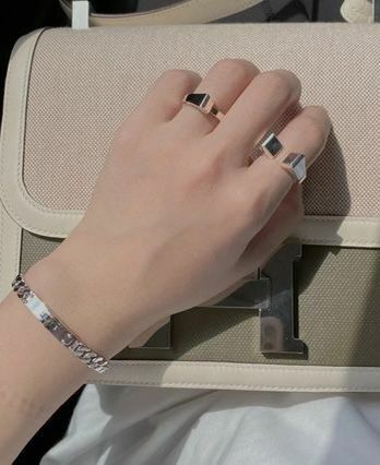 【HERMES】★Bague Clou de forge, grand modele リング Clou de forge ring, large model | Hermès Canada
