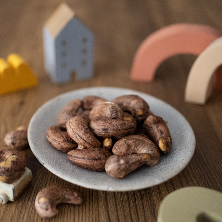 烘焙鹽焗帶皮腰果