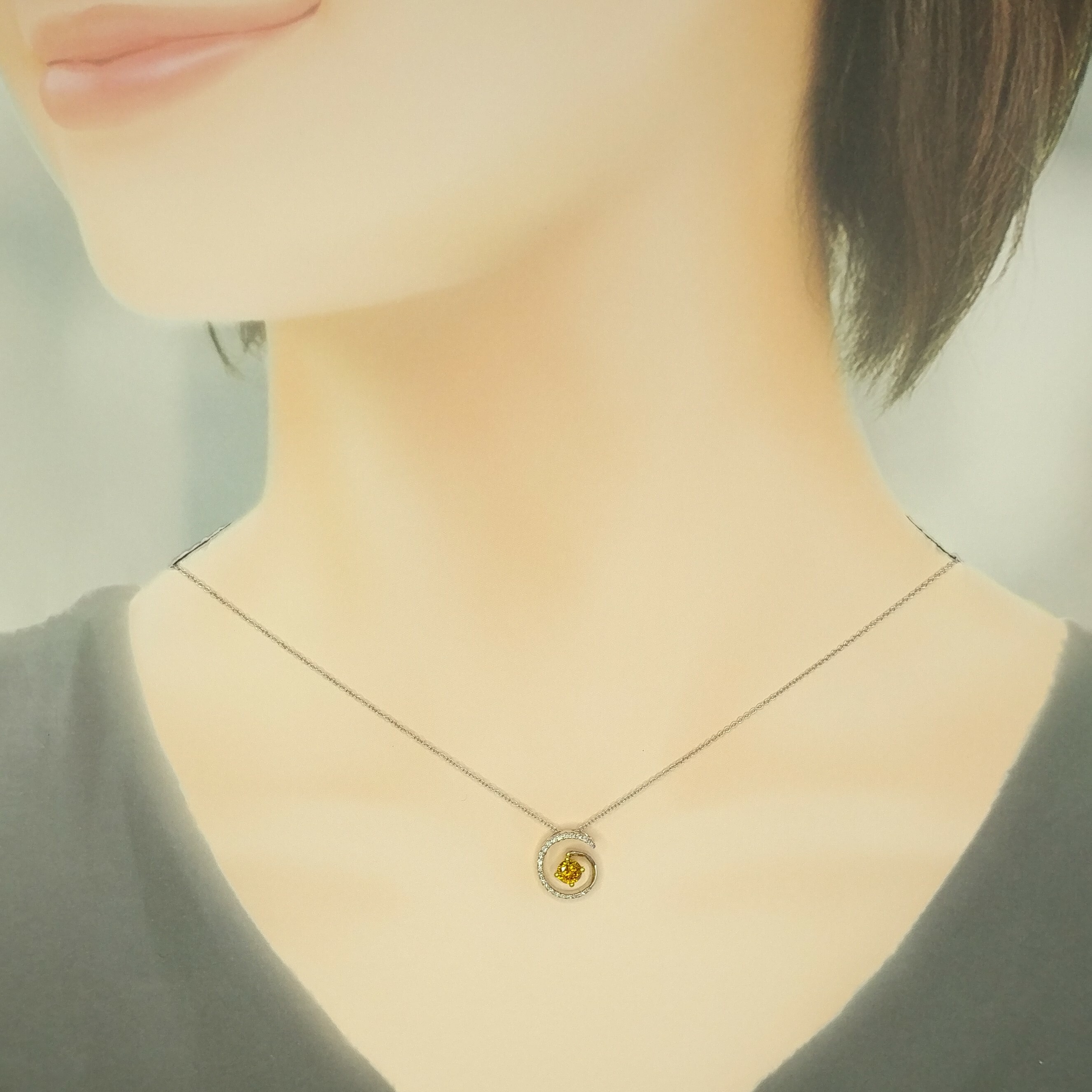 全新18K金【單粒37份彩橙鑽石】配小鑽共45份鑽石吊墜