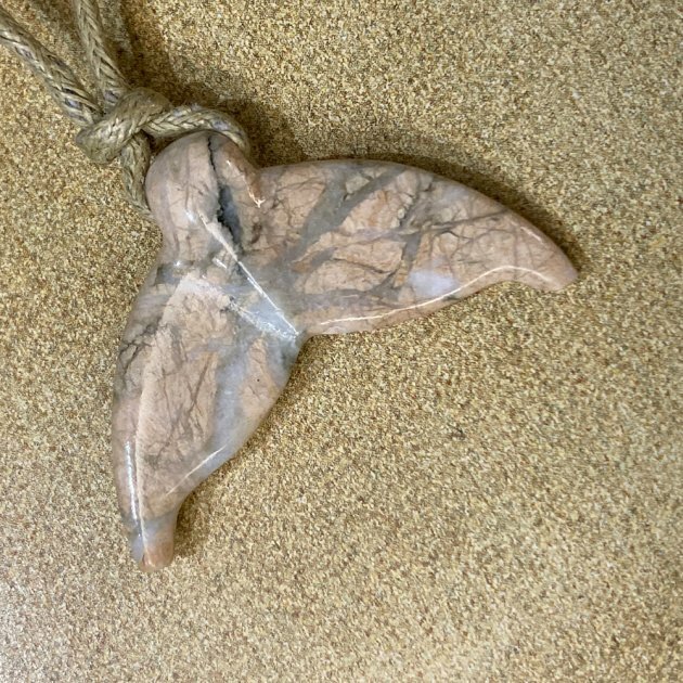 FREEDIVING PLANET - 魚尾造型項鍊  Yellow Grey Agate (石斑杏)