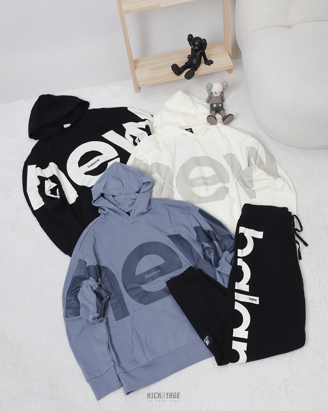 **特價商品售出不退換**男女款 NEW BALANCE ATH SET IU同款 黑色 米白色 霧藍色 大LOGO 毛巾底 套裝 帽T【UT23504】 / 棉褲【UP23503】NBSUIT