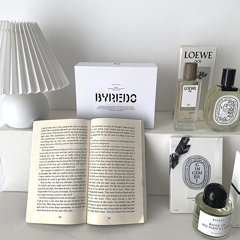 《1338》簡約現代原文裝飾書