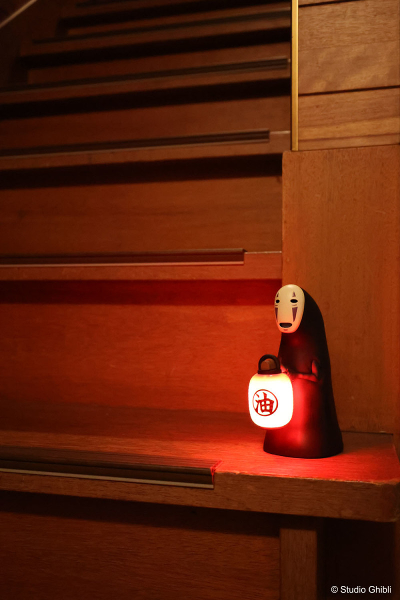 神隱少女-- 無臉男燈籠感應燈
