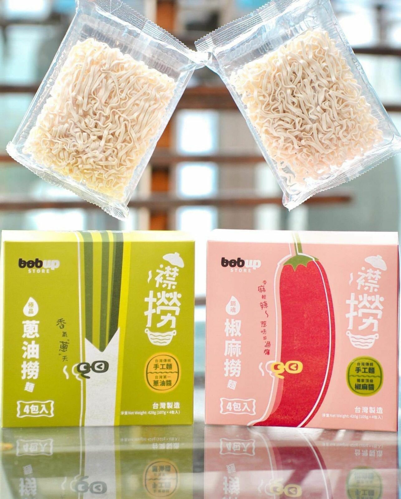 襟撈bobup台灣麵