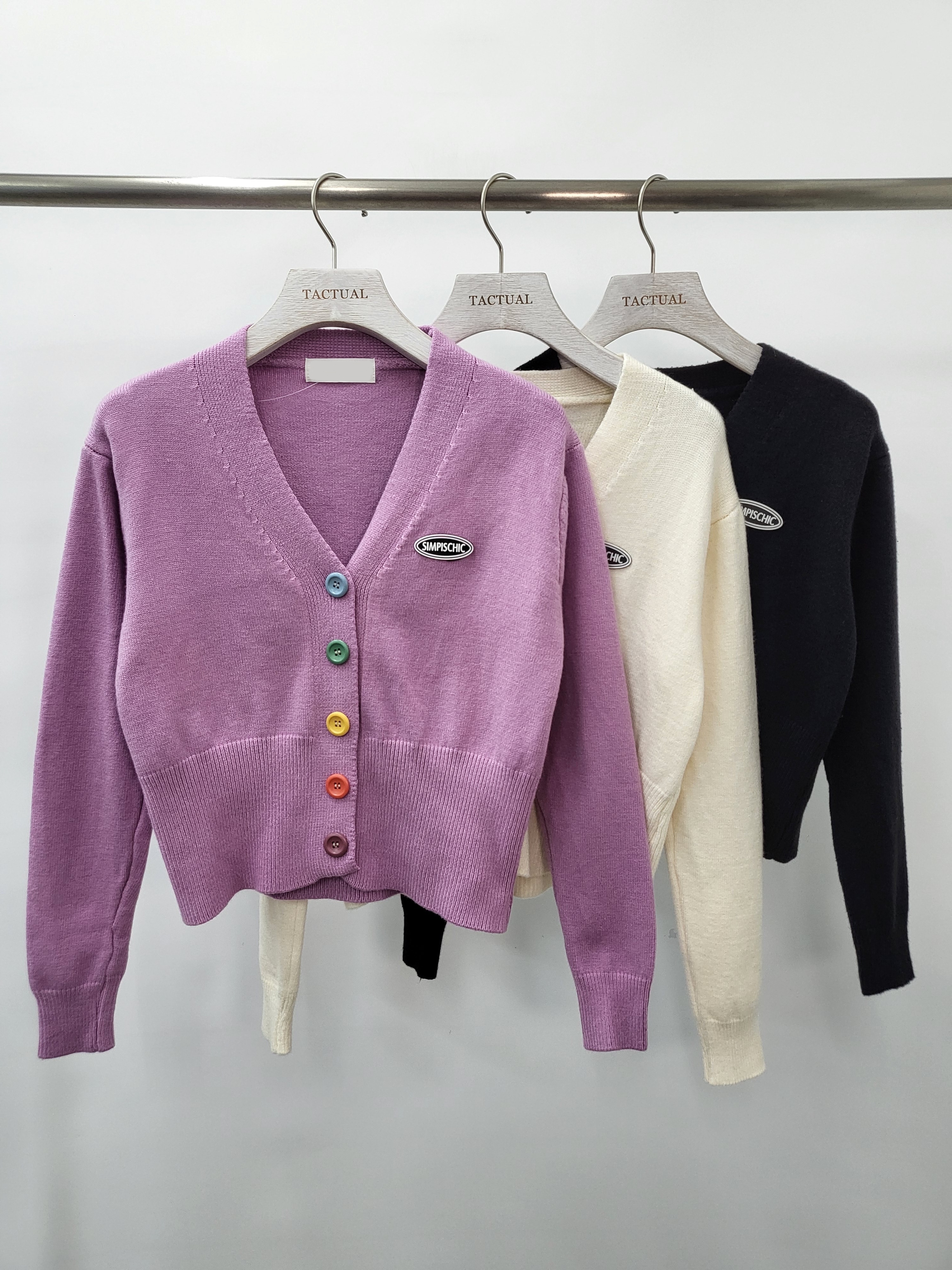 彩色鈕扣短身針織外套 WJK01