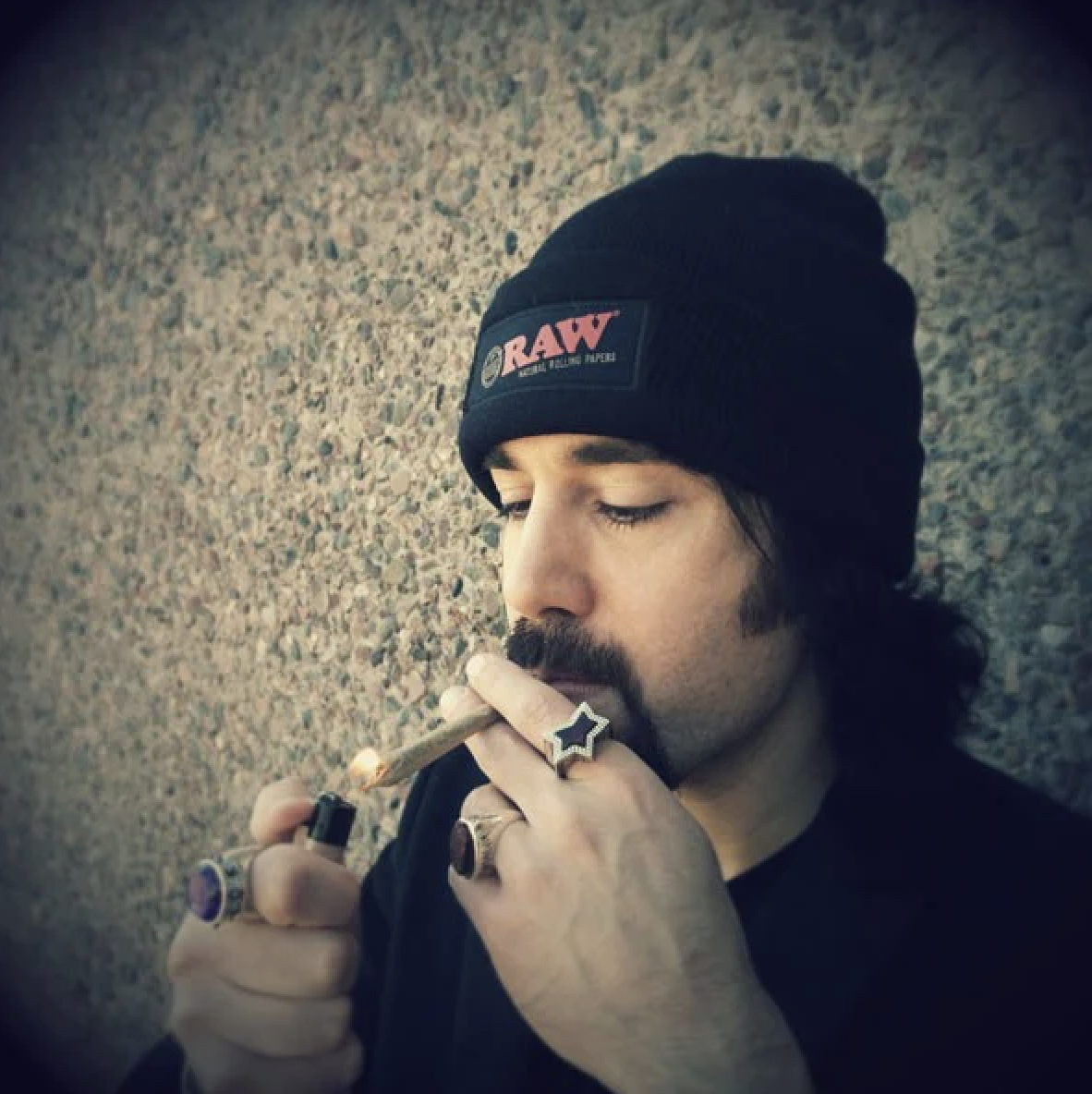 RAW Beanie 造型毛帽