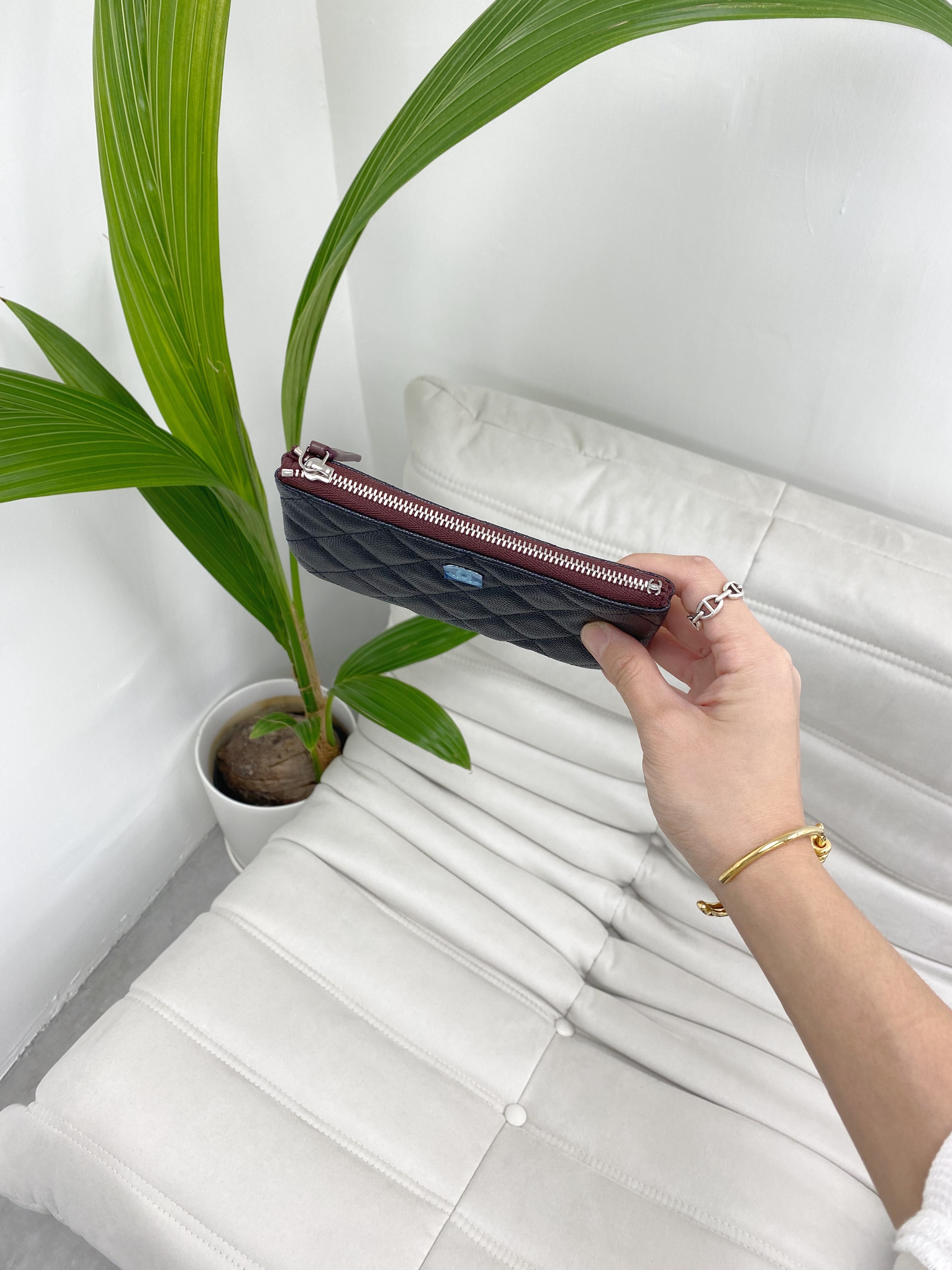 Chanel Mini Pouch (A82365)