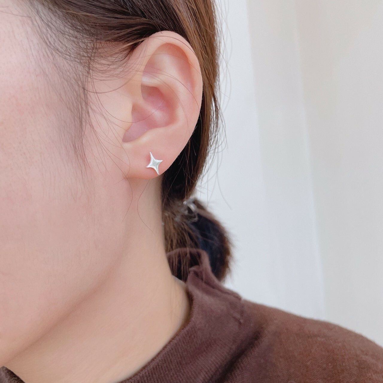 |簡約|閃亮焦點 • 轉珠耳環 • 純銀耳針 • 抗過敏 • 可碰水 S925