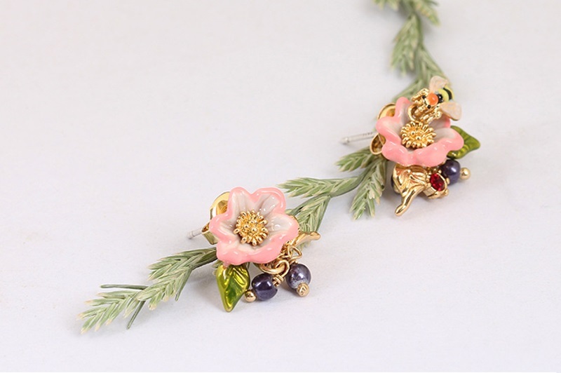 【手繪琺瑯】DEER.W 蜜蜂花手繪琺瑯耳環