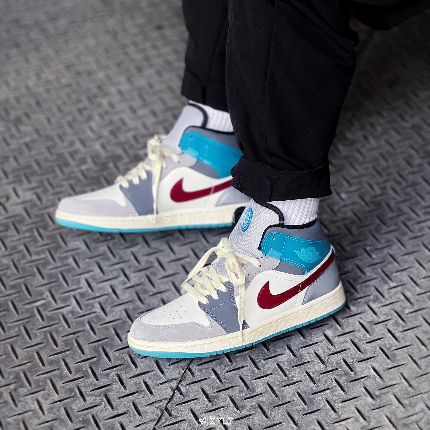 Air Jordan 1 Mid Exploration Unit 灰藍 FB1870-161