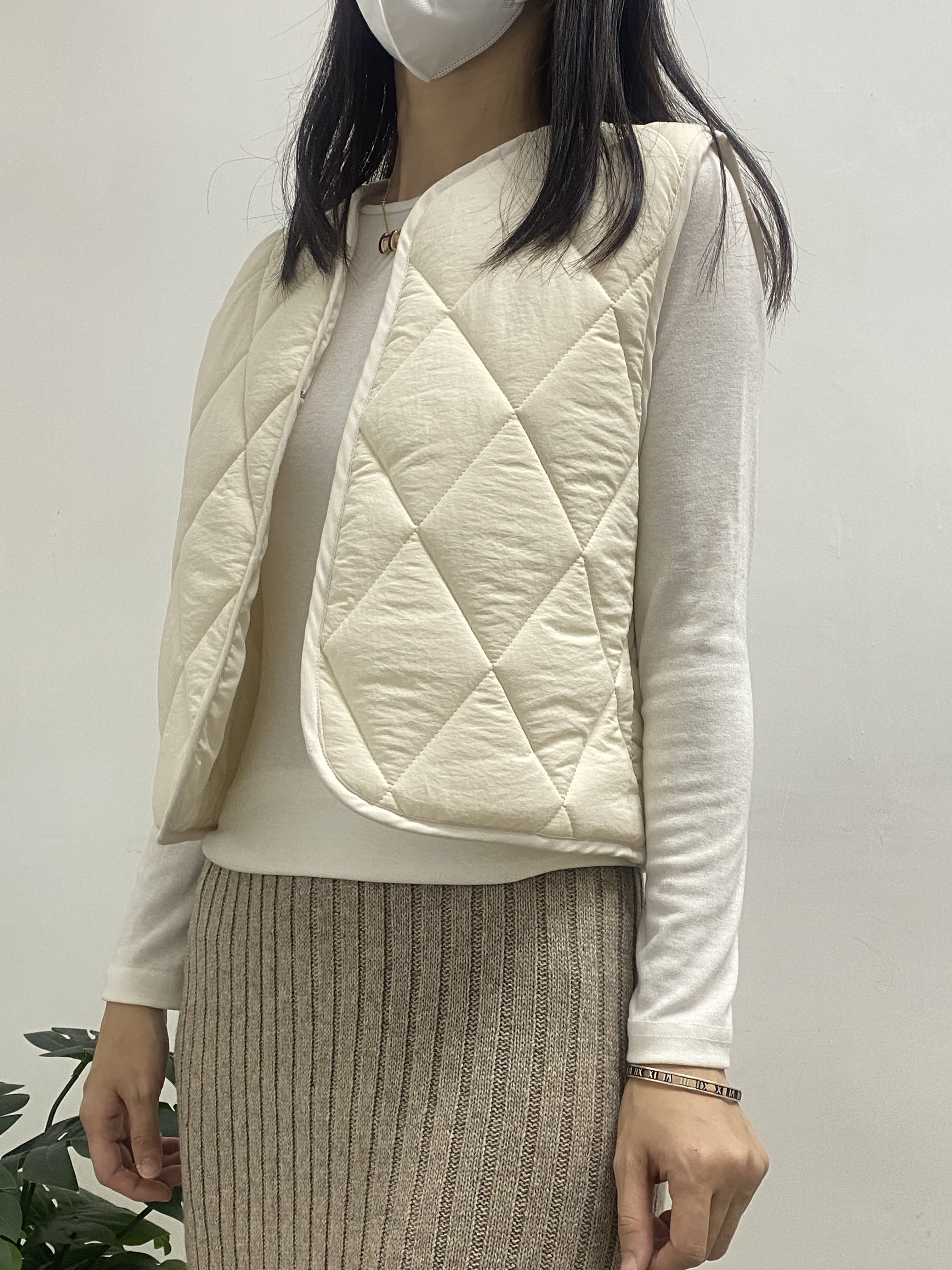 【 現貨 】 簡約菱格紋背心