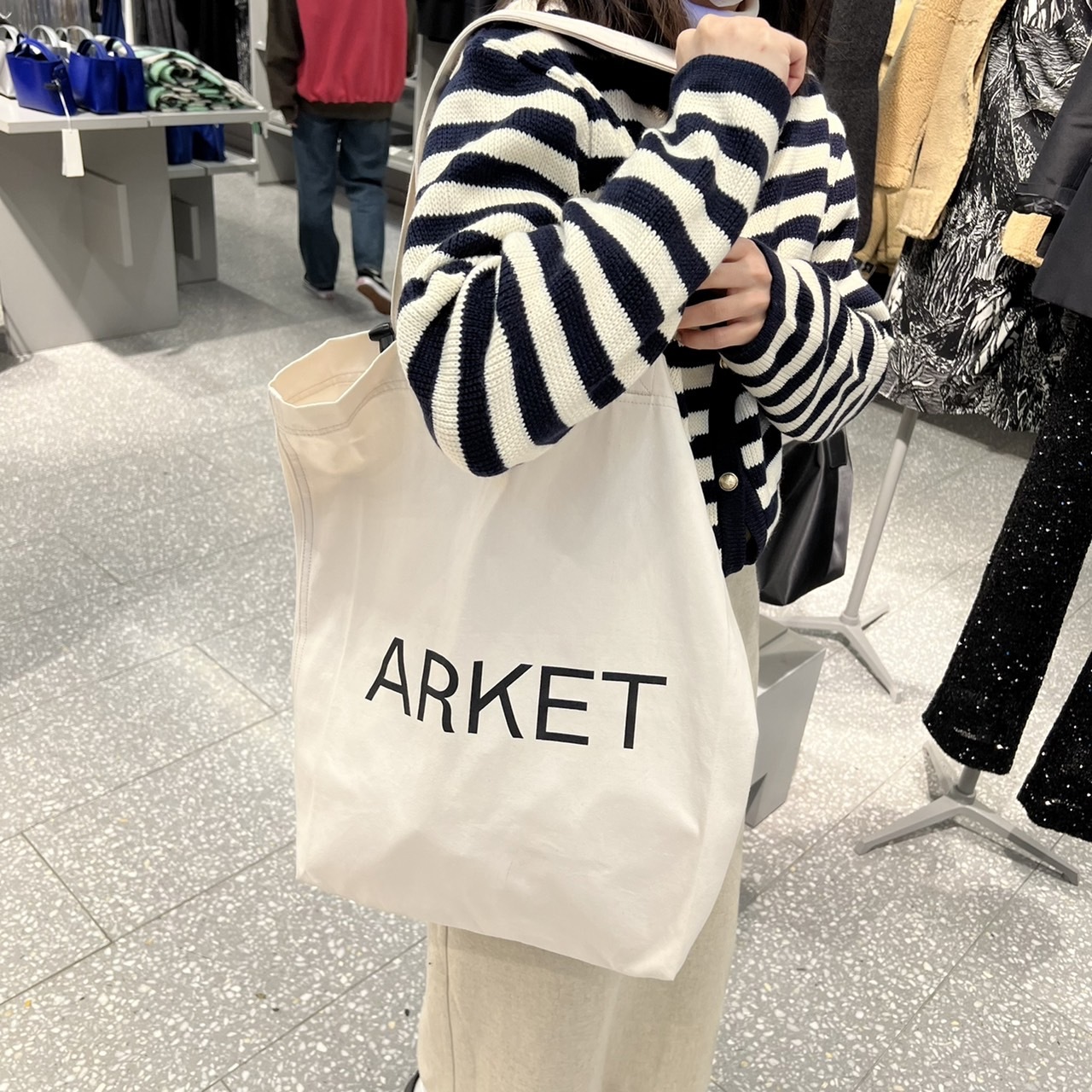 Arket canvas tote online bag