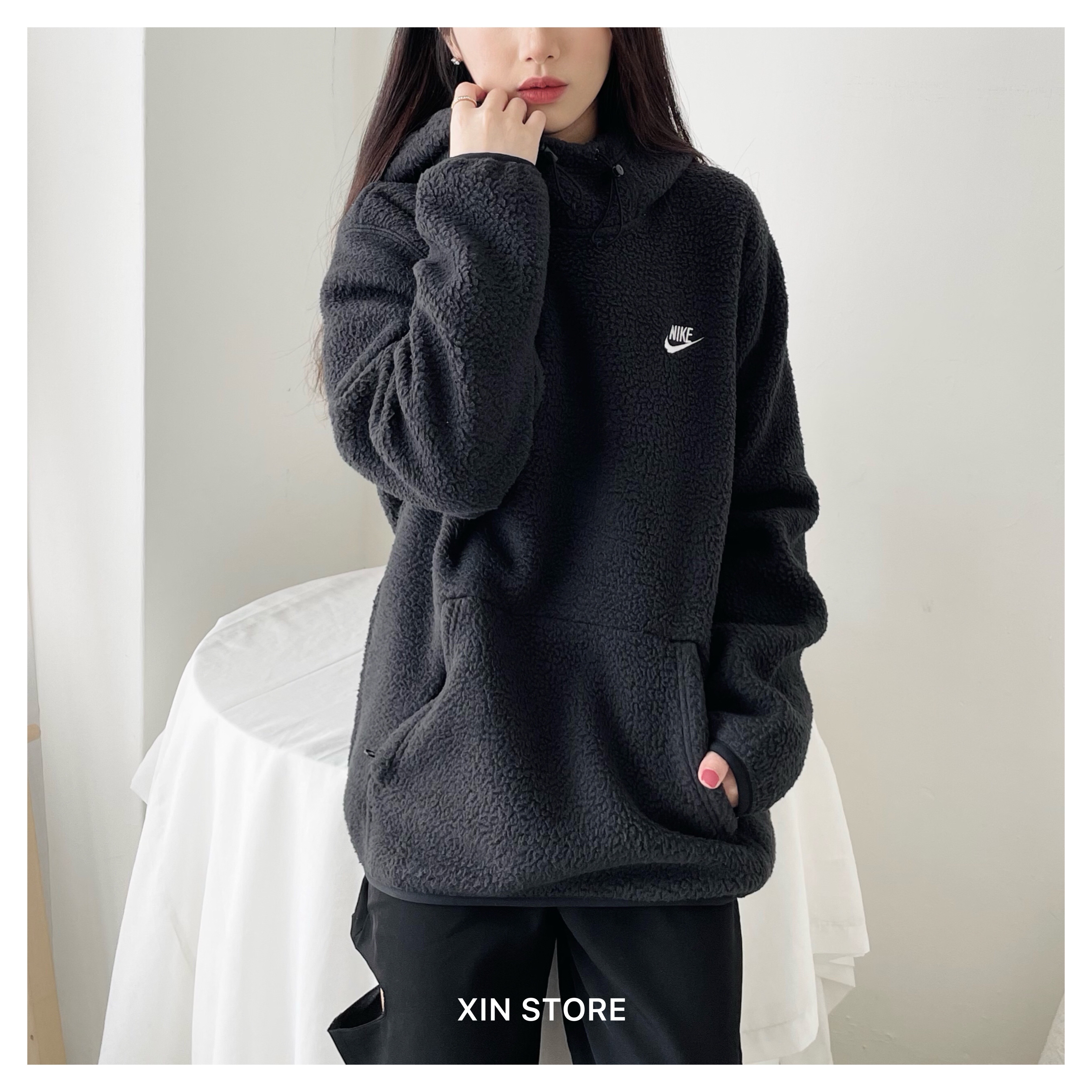 【現貨】Nike NSW Hoodie 羊羔毛 刺繡 網布 大Logo 抽繩 高領 帽Tee 米白 質感黑