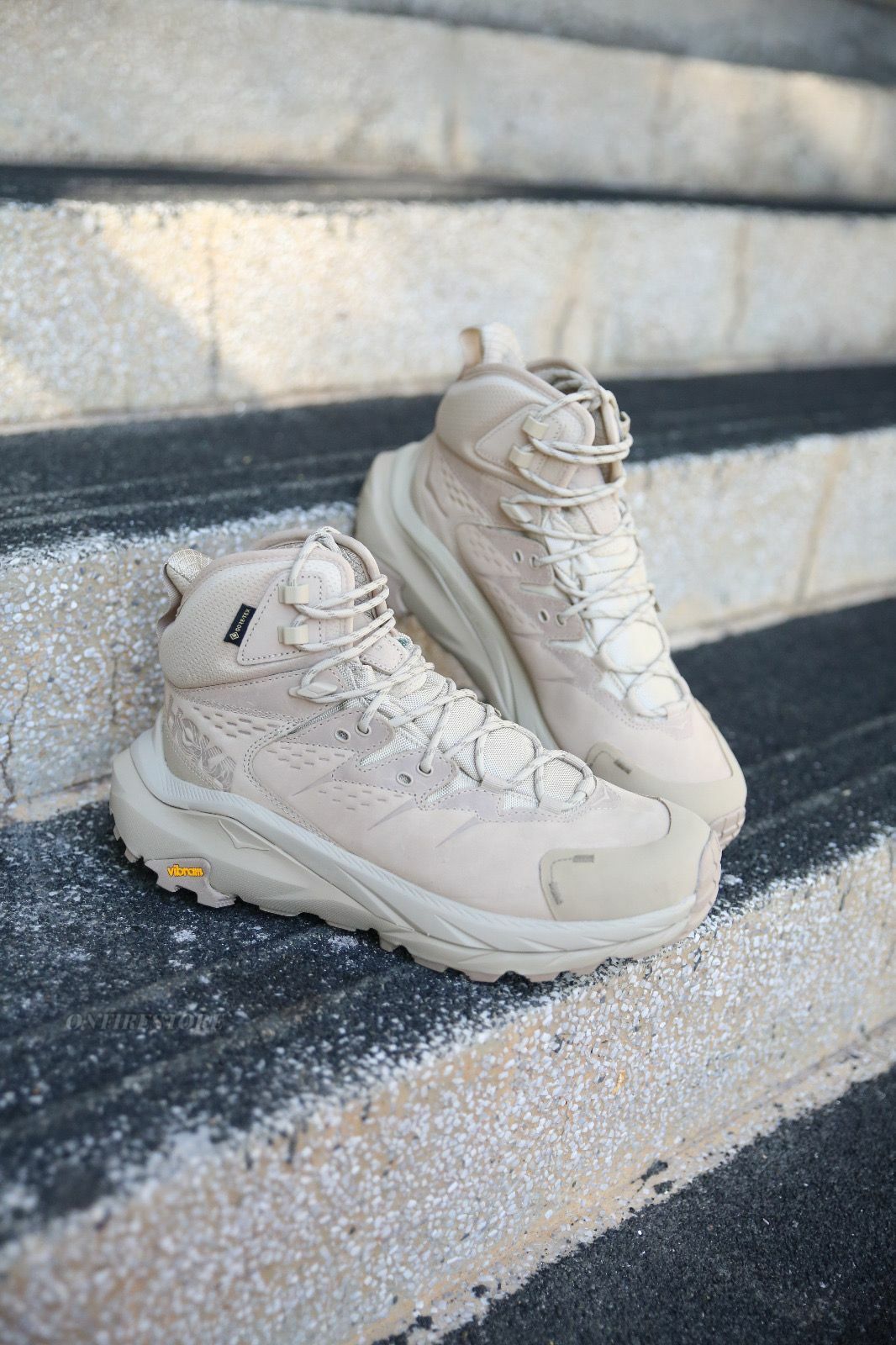 {現貨} HOKA ONE ONE KAHA 2 HI Gore-Tex "Beige"