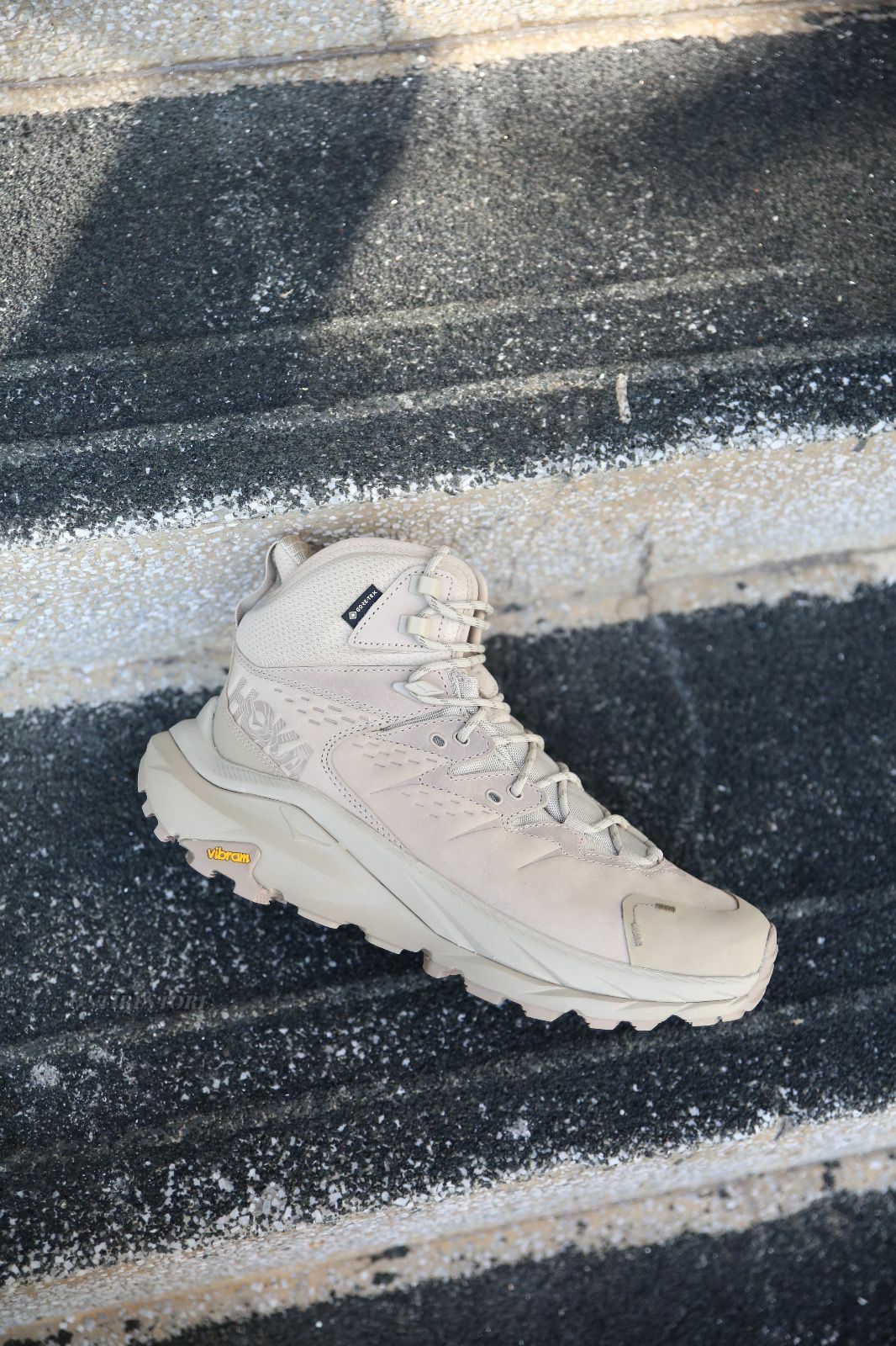 {現貨} HOKA ONE ONE KAHA 2 HI Gore-Tex "Beige"