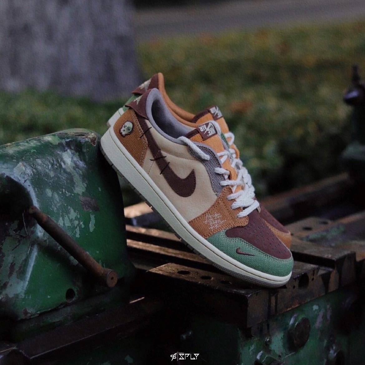 Zion Williamson x Air Jordan 1 Low OG Voodoo 巫毒 拼接 DZ7292-200