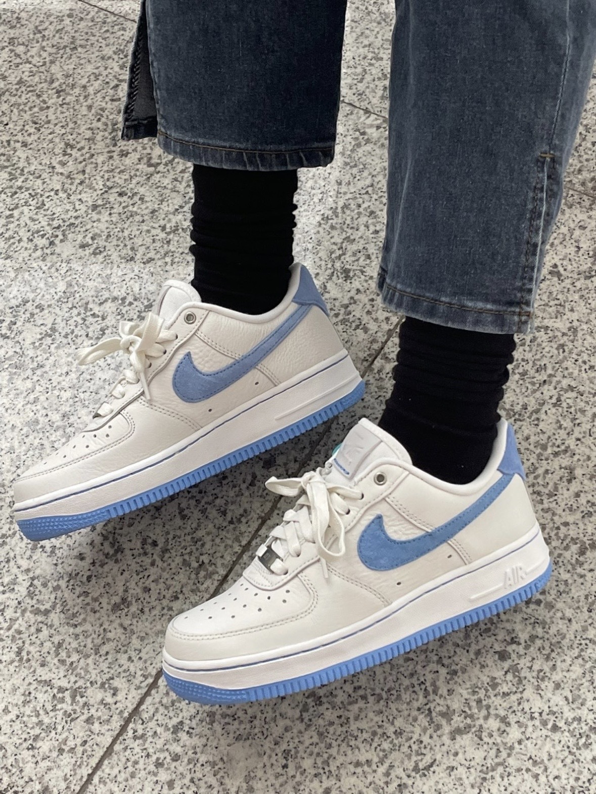 Nike Air Force 麂皮藍勾勾