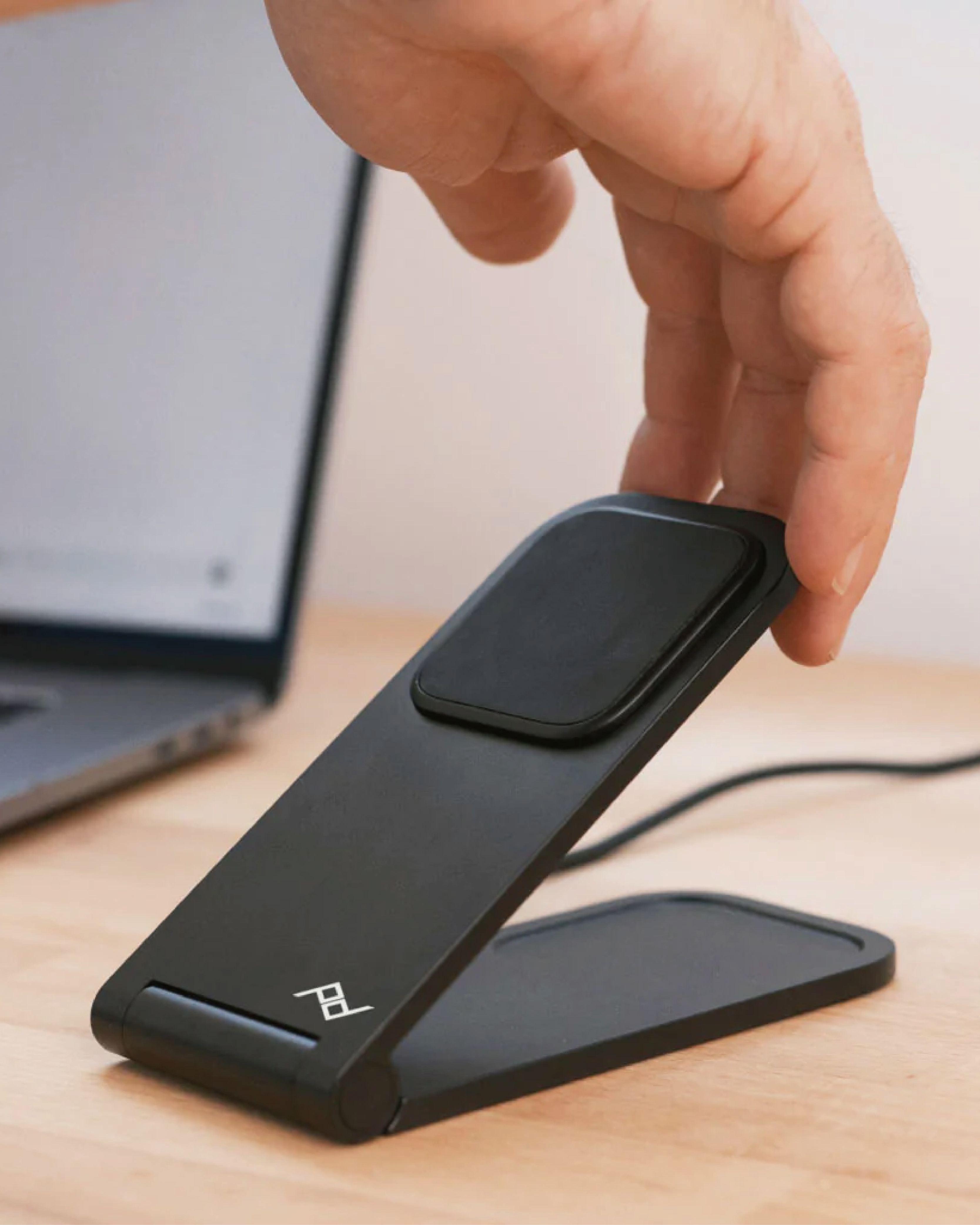 【Peak Design】WIRELESS CHARGING STAND 易快扣立式無線快充座