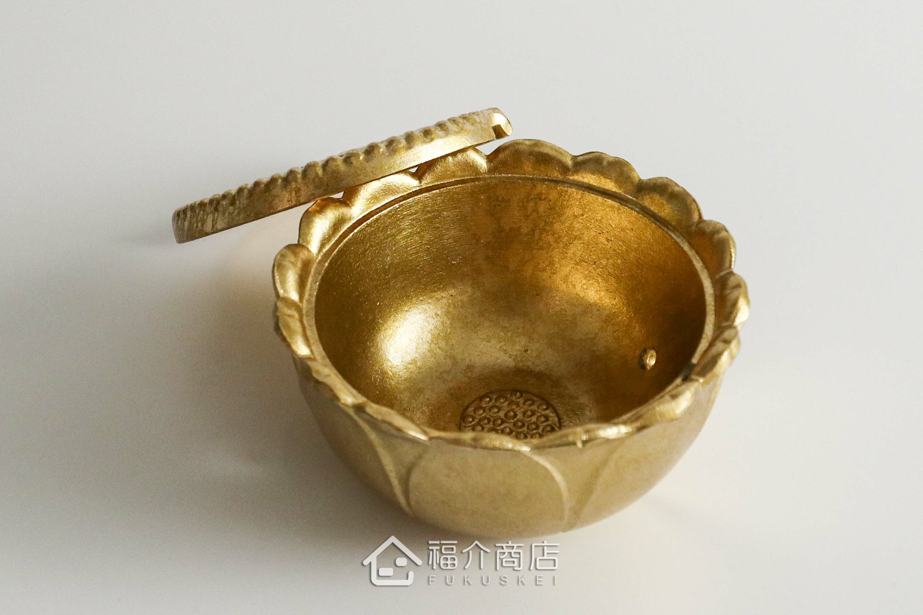 蓮花台造型香爐