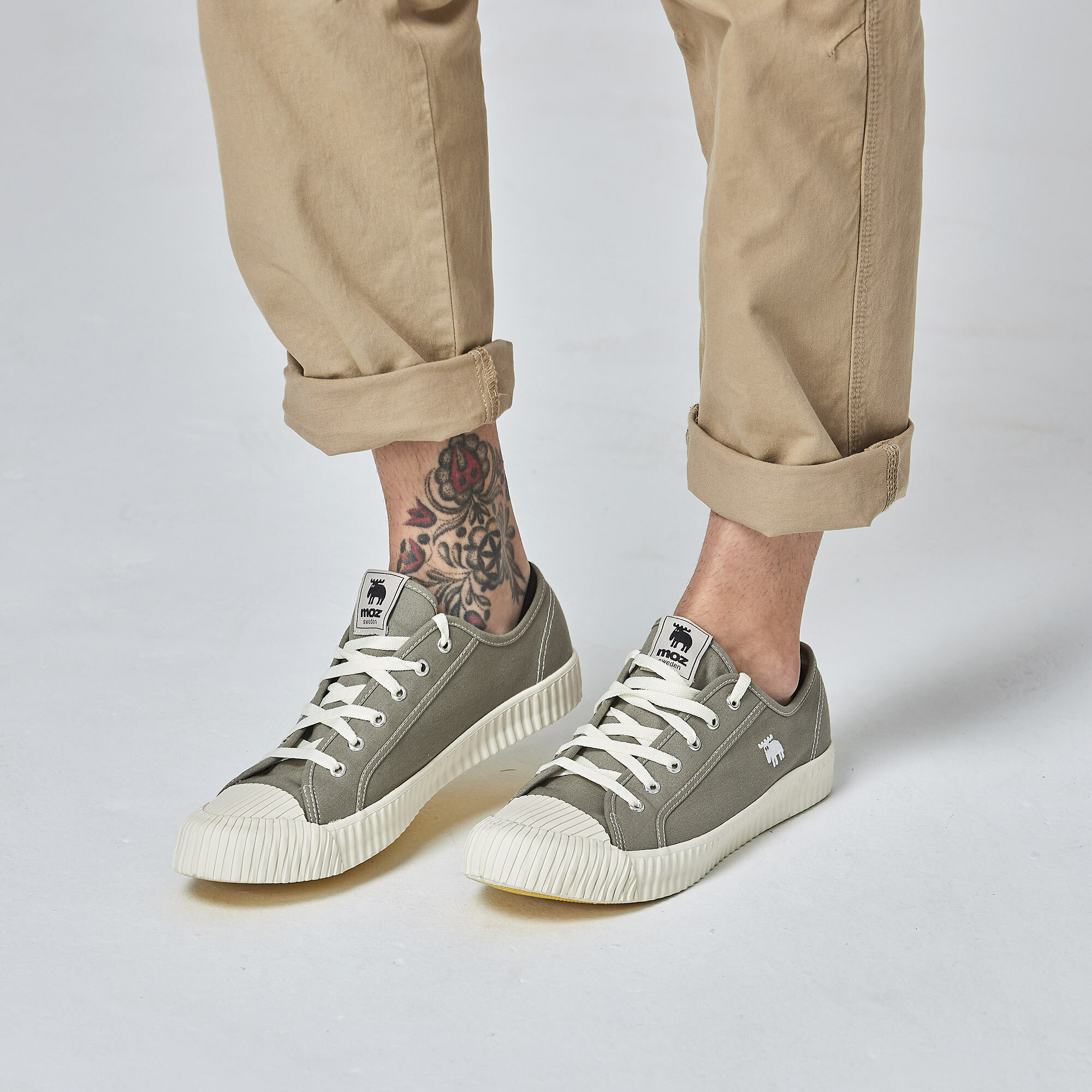 moz Sweden moose lace-up canvas biscuit shoes