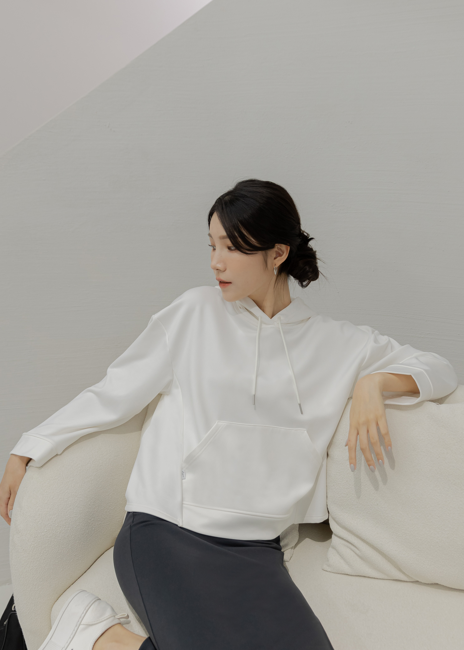 內刷毛寬袖 A-Line Hoodie- White