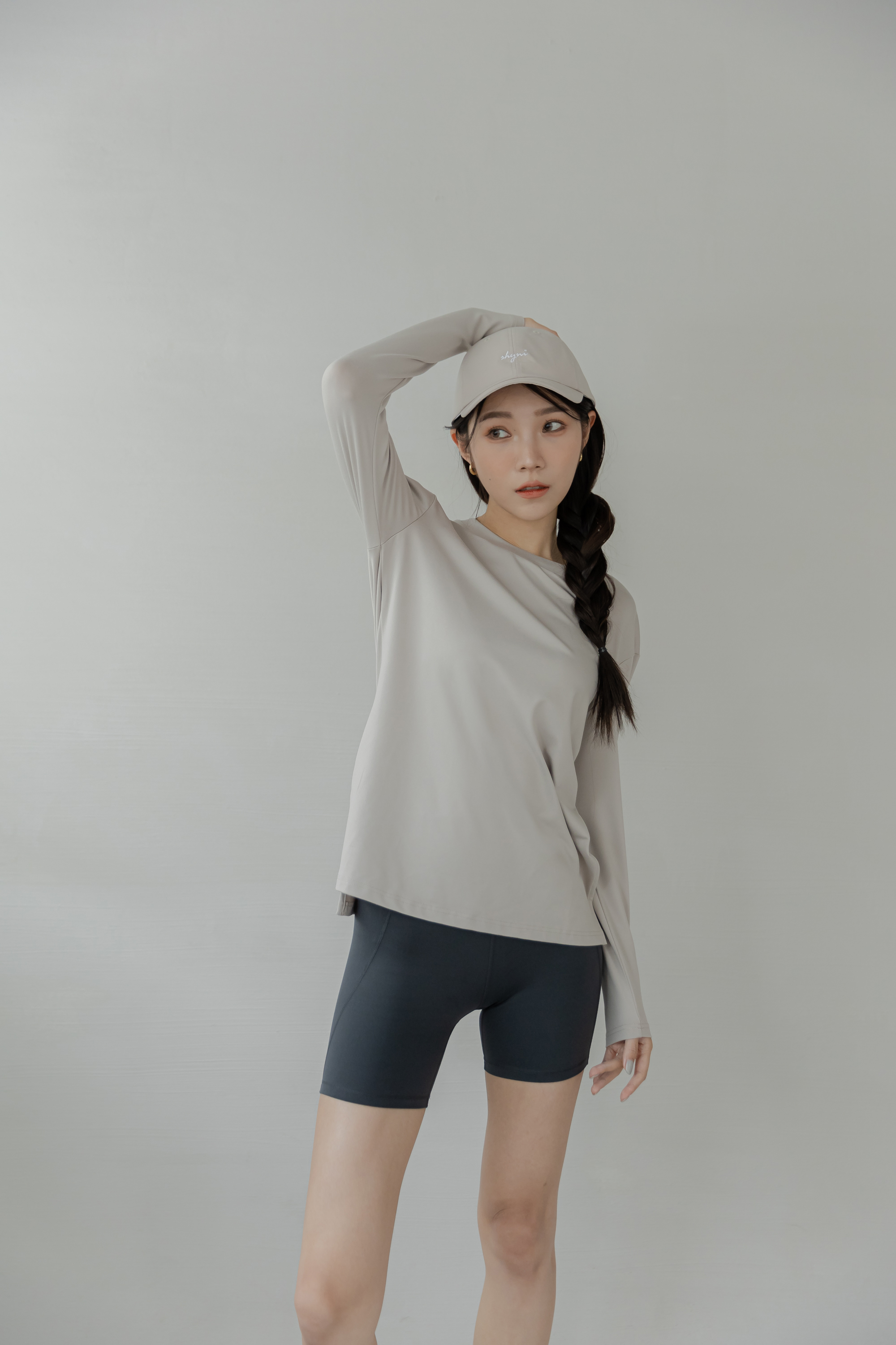 親膚側開岔舒適上衣- Sand