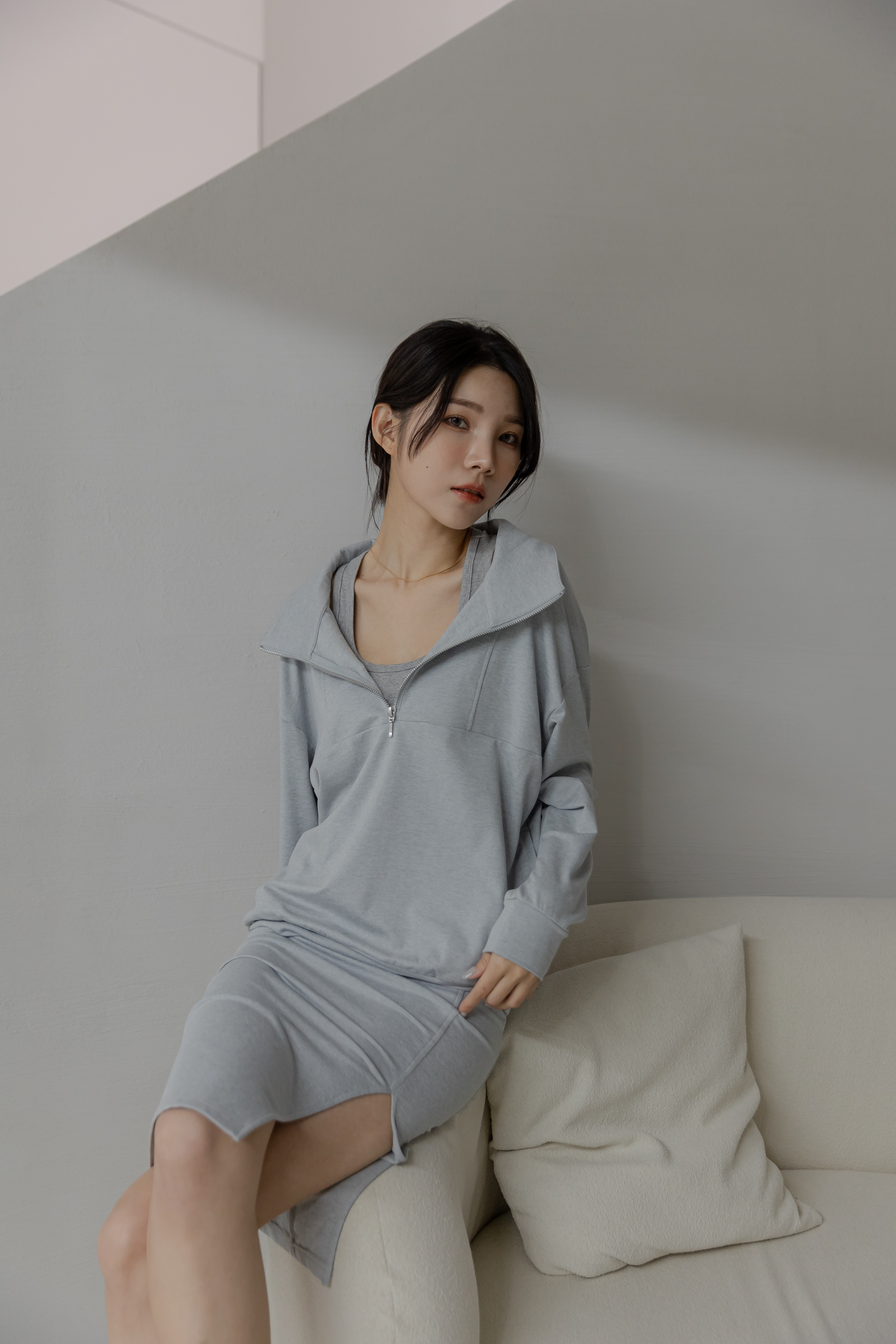 磨毛感寬鬆Half zipper Tee- Light Grey Heather