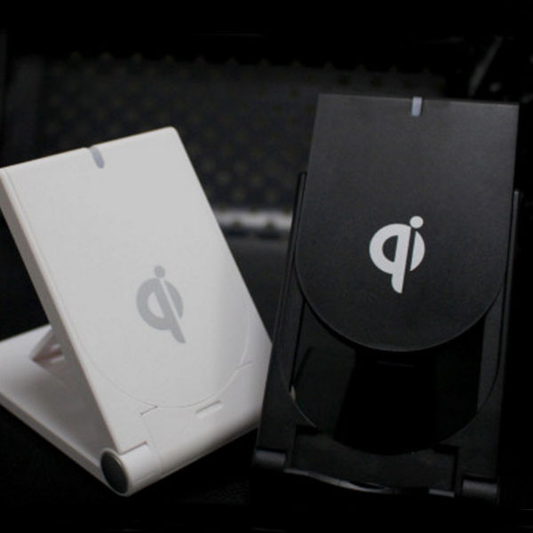 日本JTSK 10W摺疊式支架無線充電器 (P2444)