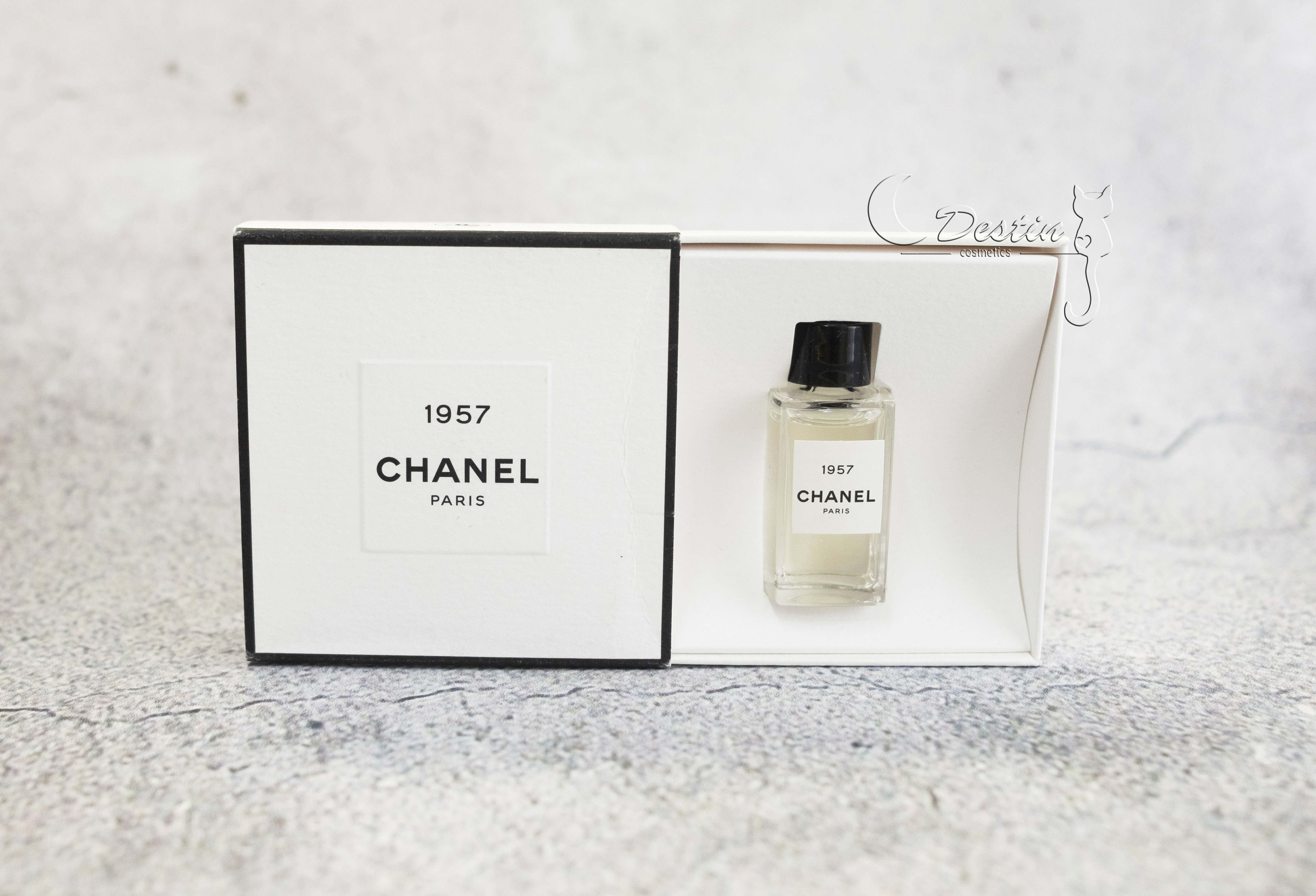 Chanel 香奈兒精品香水系列1957 中性淡香精4mL 沾式隨身香水全新