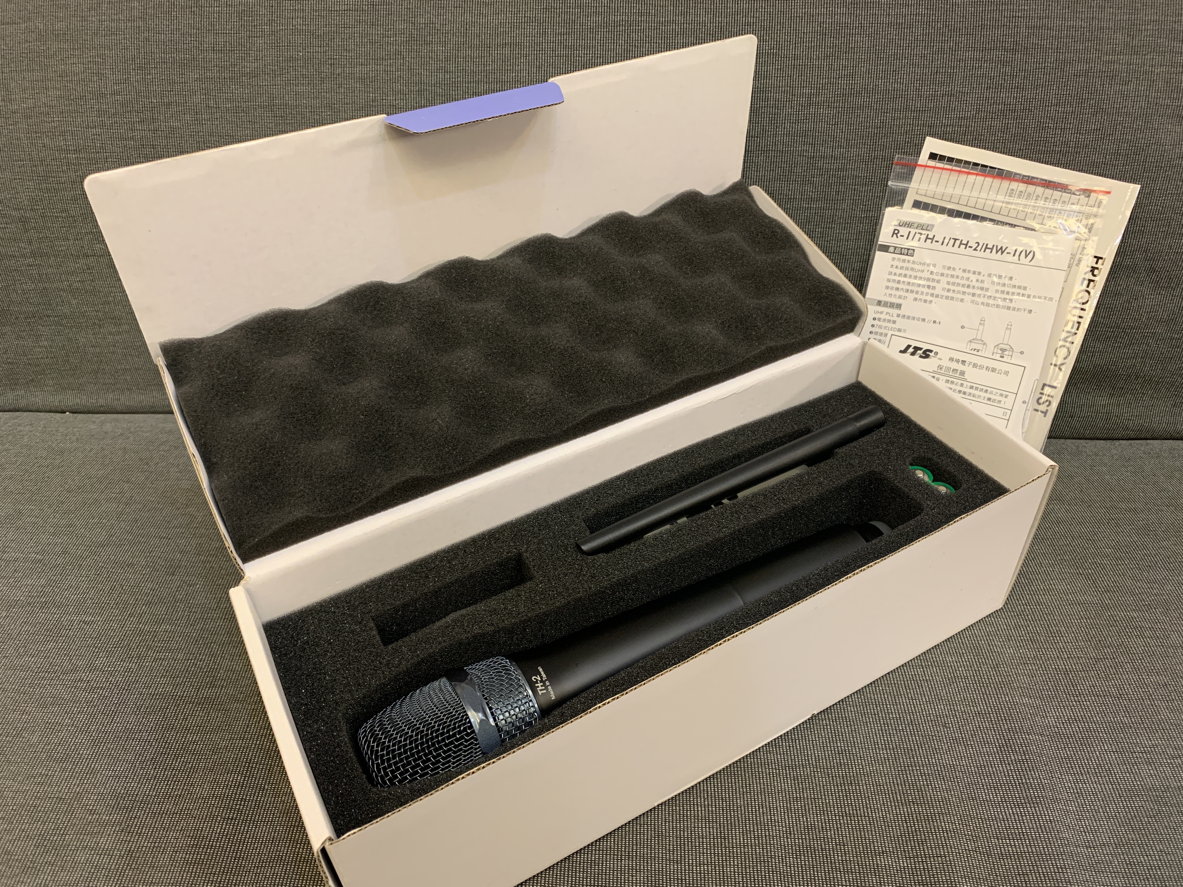 JTS 一對一無線麥克風系統 R-1接收器(6.3mm) + TH-2麥克風