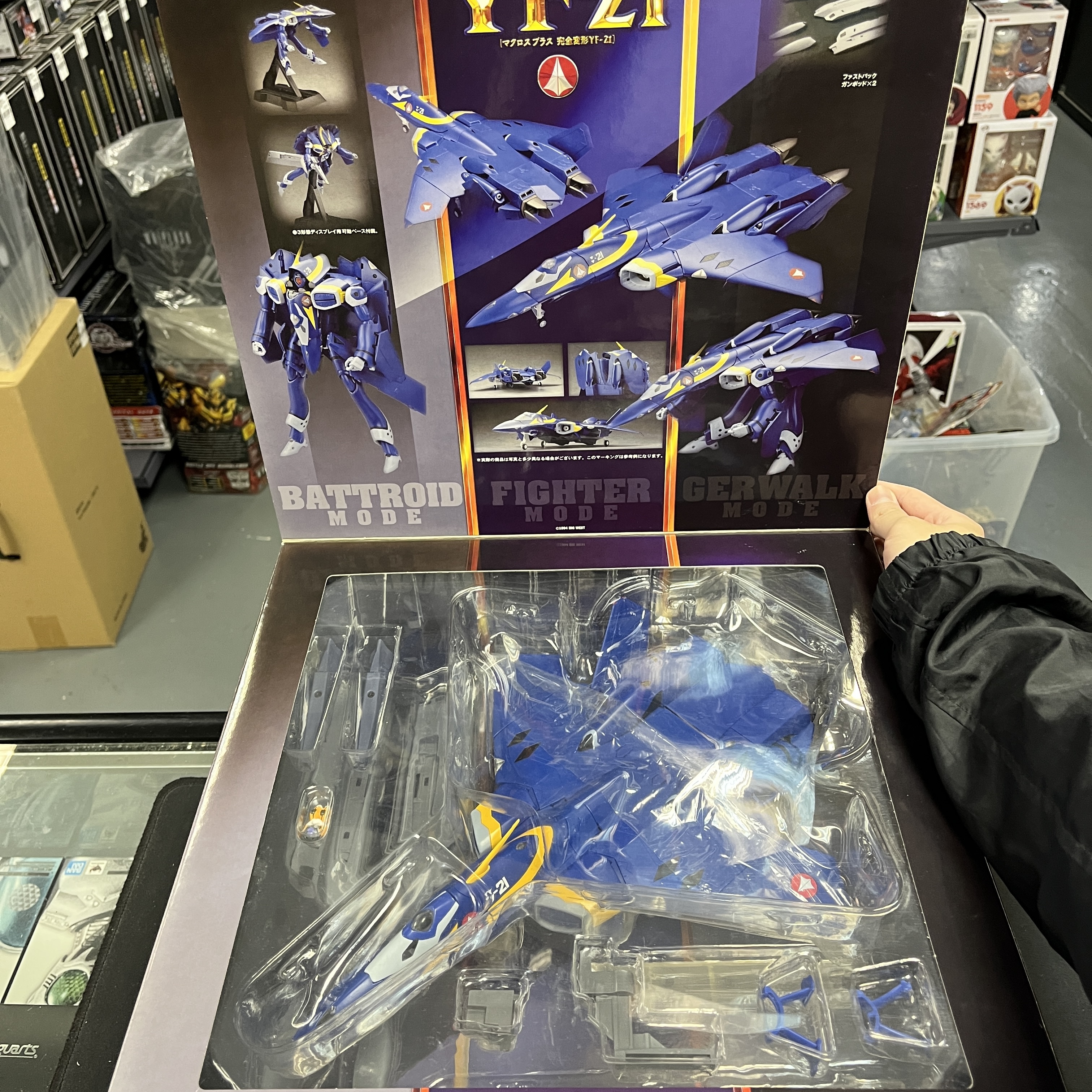 超時空要塞－1/60 完全變形YF- 21