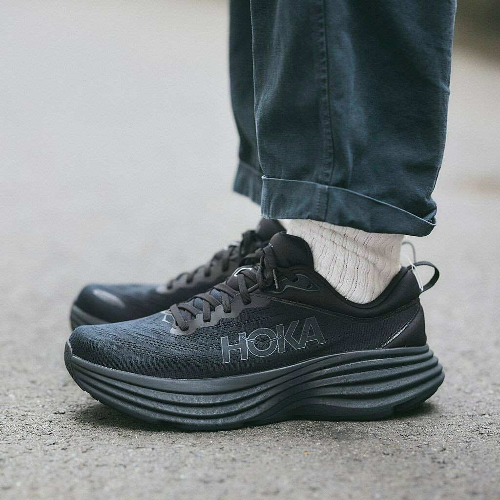 Hoka One One - Bondi 8 - Triple Black