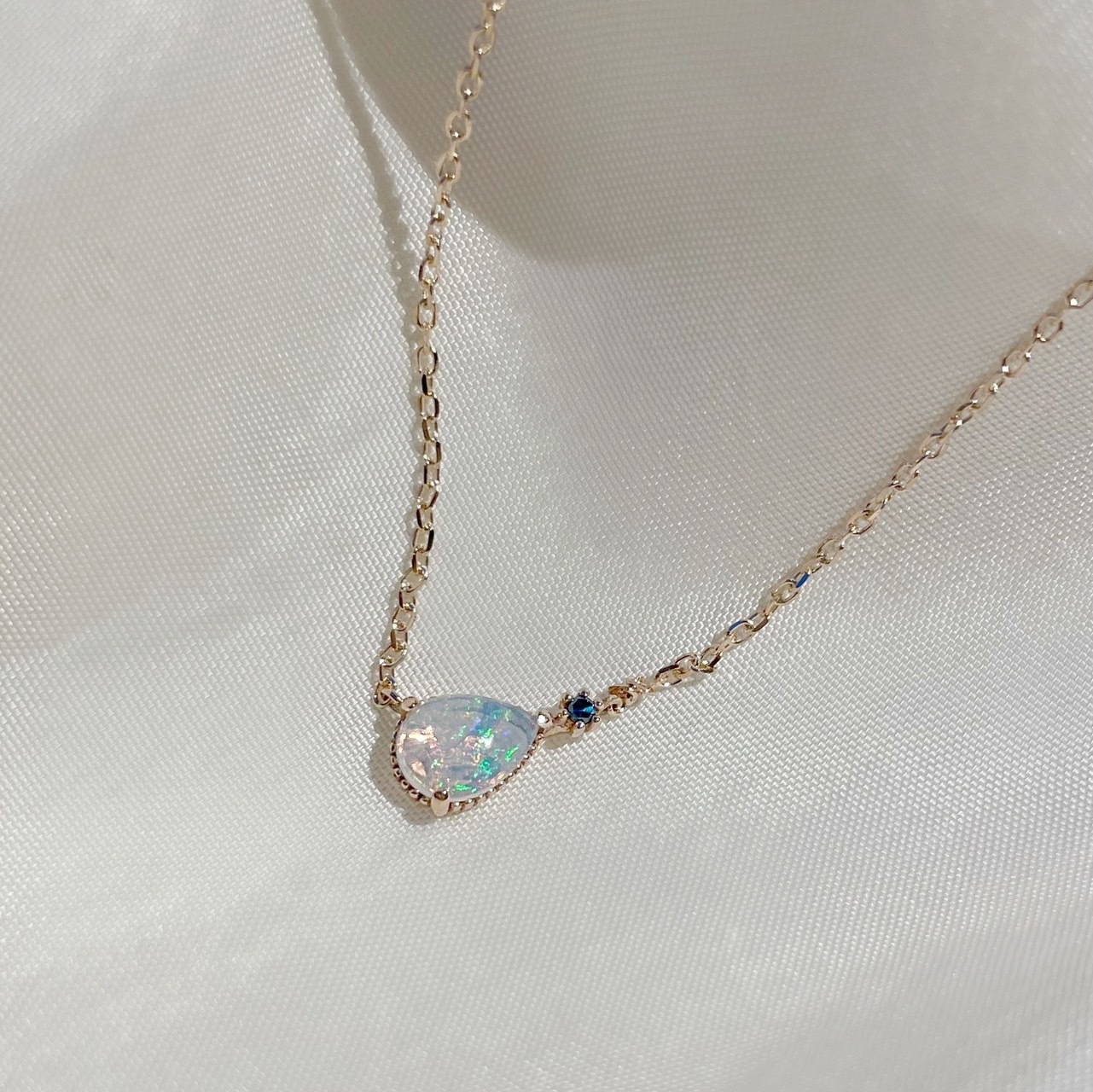 14K爪鑲水滴歐泊藍鑽/亮棕鑽項鍊