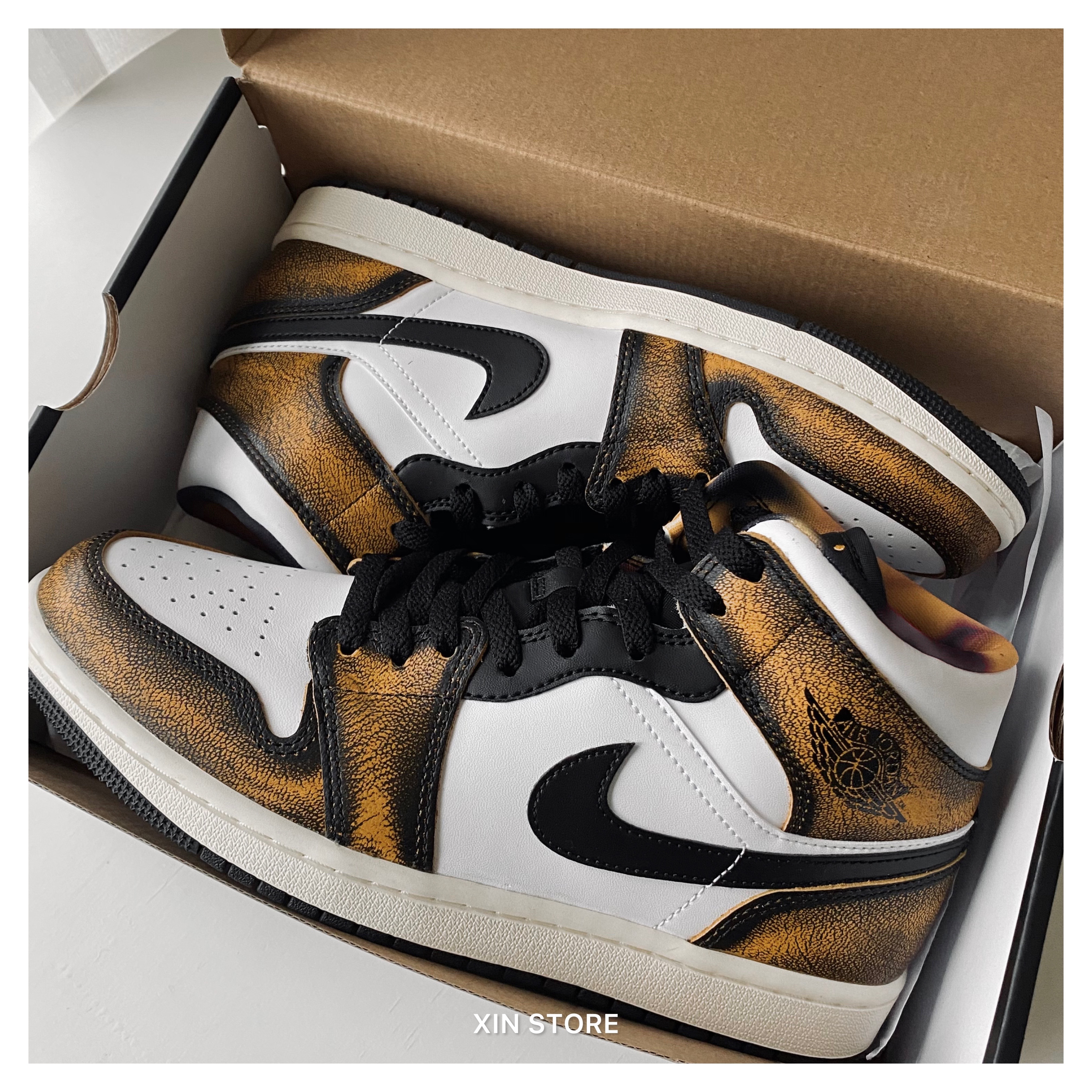 【現貨】Nike Air Jordan 1 Mid SE 高筒 經典 喬丹 奶油底 古銅