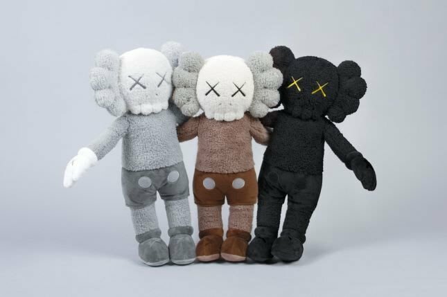 KAWS HOLIDAY HONG KONG Limited 20" Plush 香港限定 20吋毛公仔 3色一組 精裝版 限量 現貨