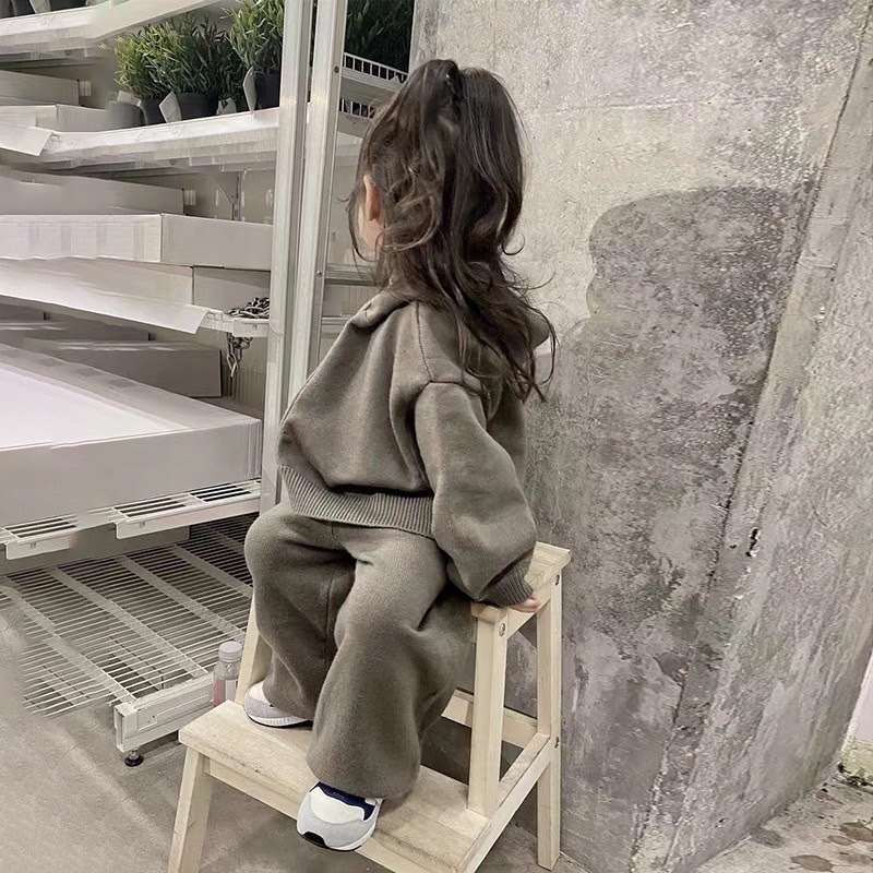 小大人!休閒毛衣連帽套裝