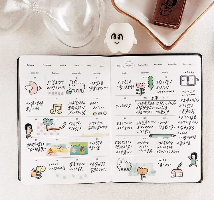 右手超人｜絕版｜2023 月記事小手帳｜鳥和雲