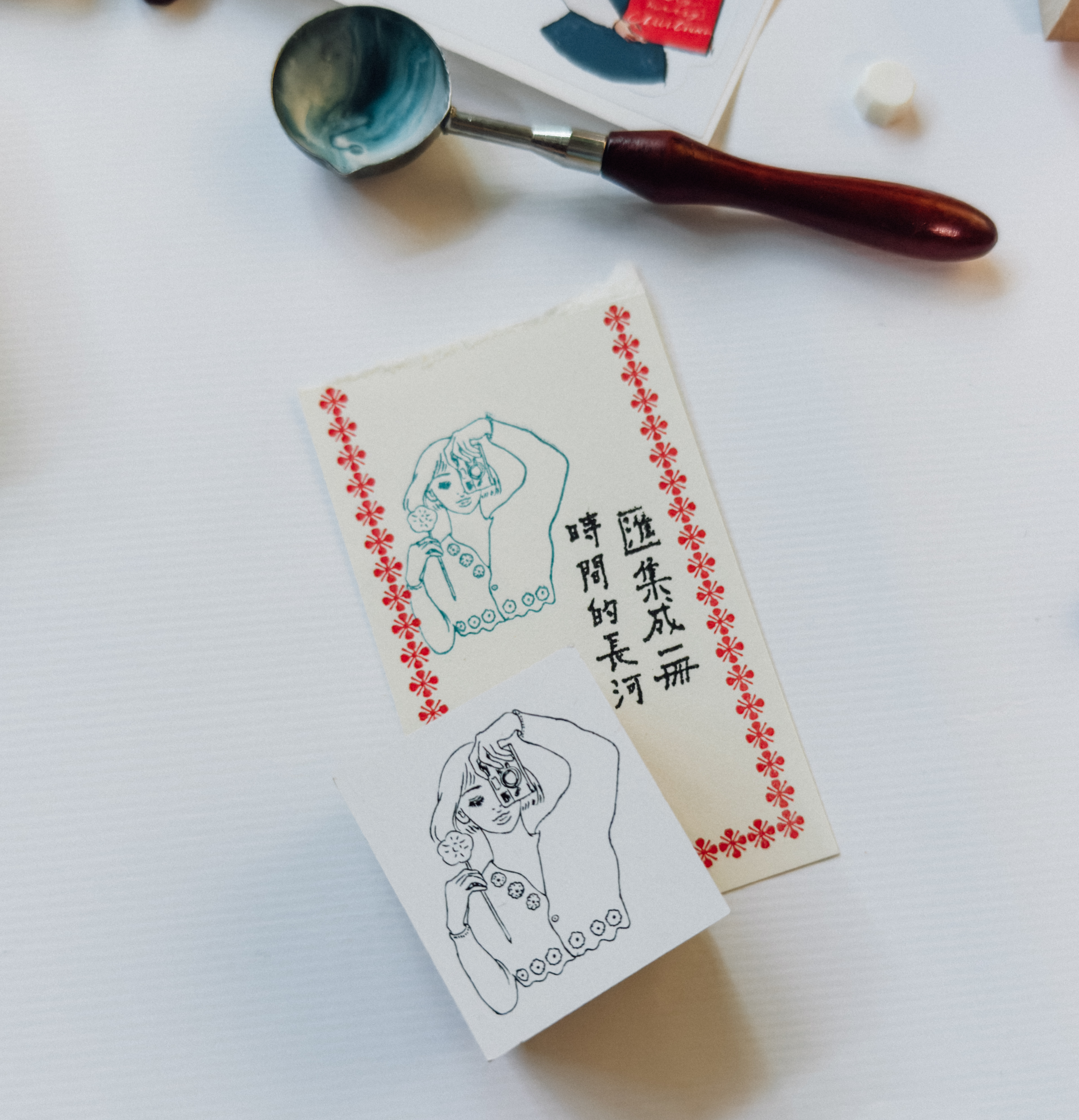 花田裡的攝影女孩 木製印章 ｜甜蜜生活