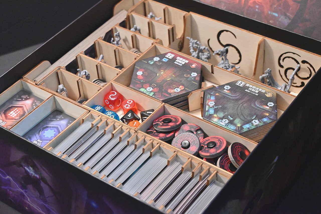 【烏鴉盒子】復仇女神號：全面封鎖 Nemesis: Lockdown 桌遊收納盒