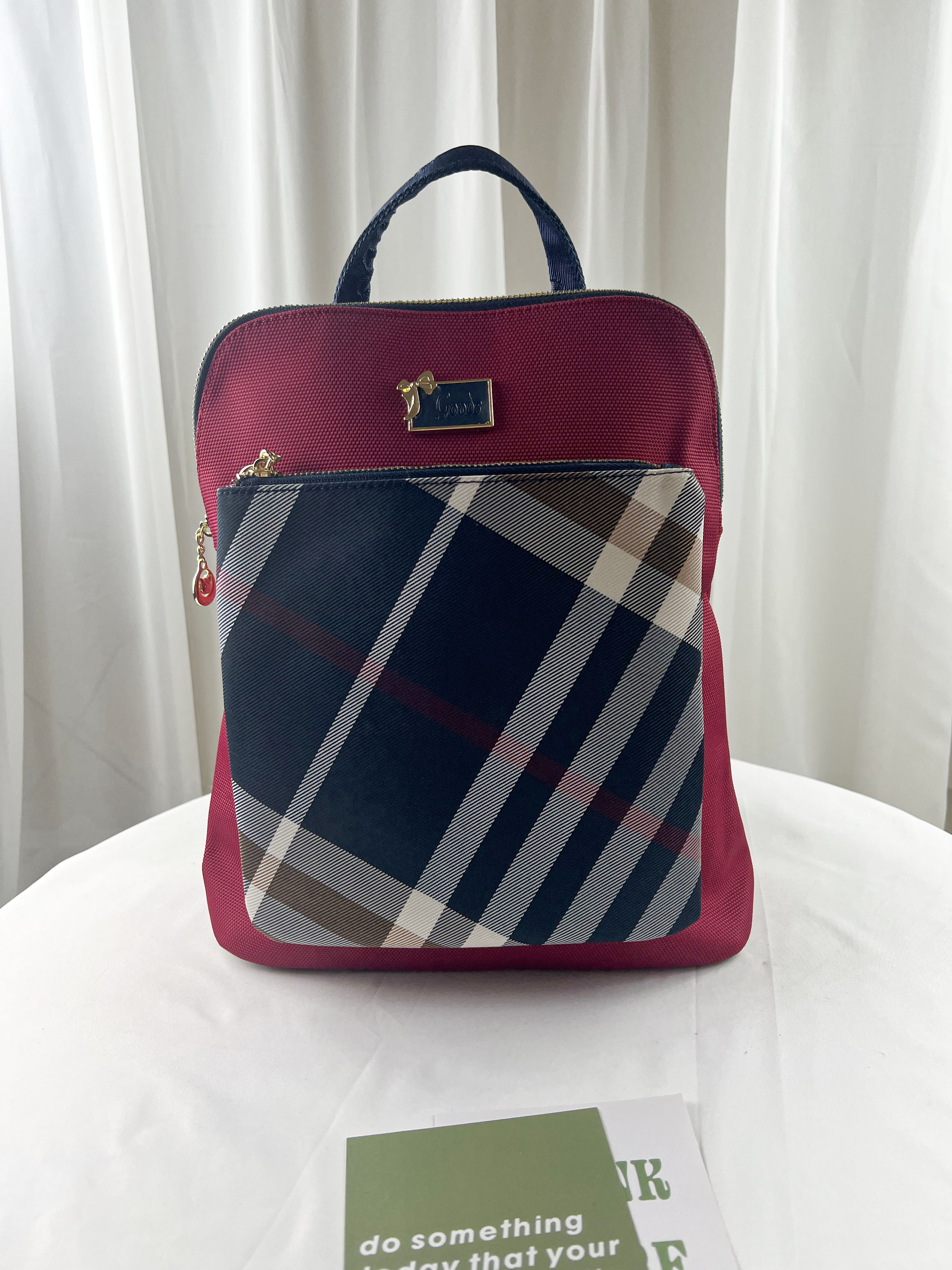 GOODS  紅格紋拼色防潑水後背包   #2238